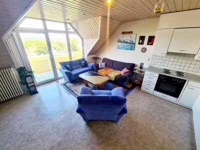 Charmante 2-Zimmer-Maisonettewohnung mit Balkon, Einbauküche & Keller in Bad Rappenau