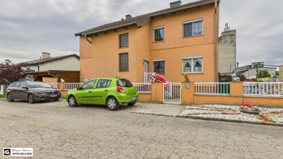 Traumhaftes Mehrfamilienhaus in Eggendorf: 12 Zimmer, Garten und viel Platz zum Wohlfühlen!