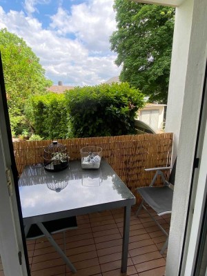 Ruhige, schicke 2 Zi mit Balkon zentral in Uninähe!!
