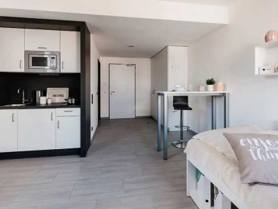STUDIO NUR FÜR STUDENTEN