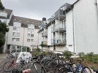 Ein-Zimmer-Apartment in gepflegtem Wohnhaus mit TG-Stellplatz, ideal für Studierende
