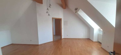 2,5 Zimmer-DG-Studiowohnung in Deggendorf