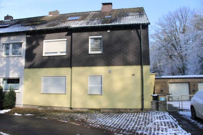 Komplett freiwerdendes Zweifamilienhaus in Marl-Hamm