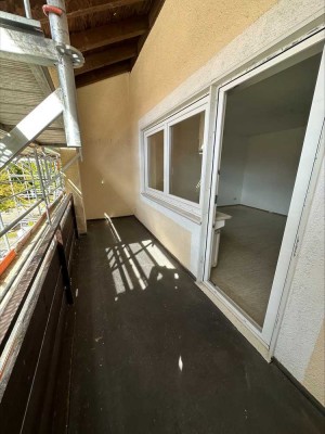 Frisch saniert & großzügiger Balkon! 3-Zimmer-Wohnung im 2. OG