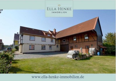 Gepflegtes Bauernhaus mit 2 Wohnungen und großem, teilweise ausgebautem Nebengebäude