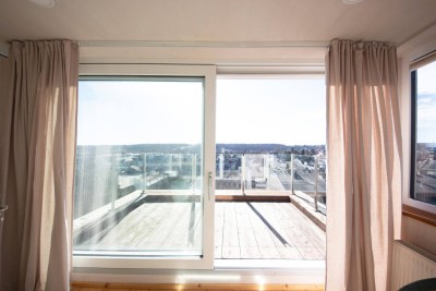 Tolle DG Wohnung mit herrlichem Blick über Schloss Schönbrunn