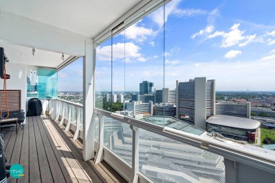 PANORAMABLICK! Exklusive 3-4 Zimmer Wohnung mit großzügiger Loggia + traumhaftem Fernblick! LIVE YOUR DREAM!