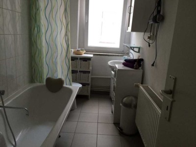 Stilvolle, sanierte 1,5-Zimmer-Wohnung mit EBK in Stade