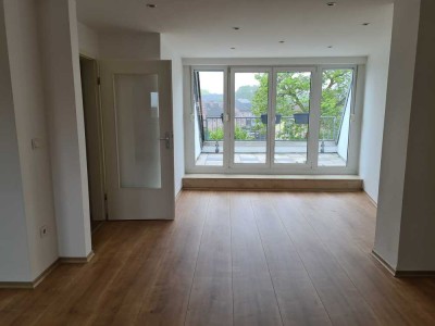 Einzigartiges Altbau-Loft über zwei Ebenen + 10m² Dachterrasse in Marl-Hüls