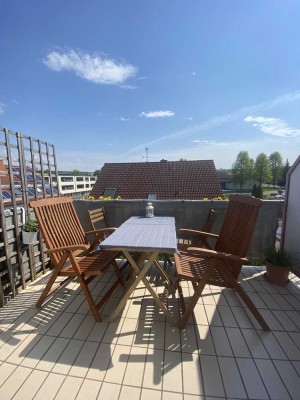 Von Privat-2-Zi. DG-Wohnung mit wunderschöner Aussicht in Ober-Mörlen zu vermieten