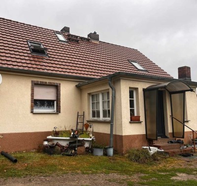Haus mit großem Grundstück zu verkaufen