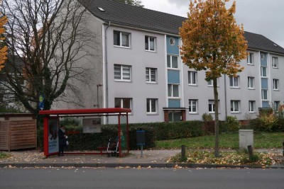 Renovierte Wohnung für Singles oder kleine Familie am Revierpark Mattlerbusch