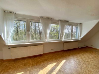 Attraktive 2,5-Zimmer-Wohnung mit Balkon und EBK in Wesel