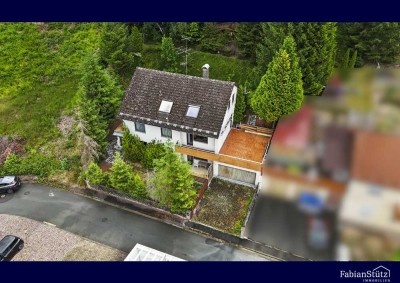 Preiswunder mit Handlungsbedarf! Potenzialstarkes 3-Parteien Haus mit Traumgrundstück im Sophienthal