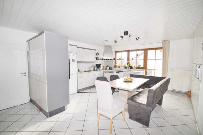 123m² - Schöne Maisonette - 5 Zimmer Wohnung in ruhiger Lage