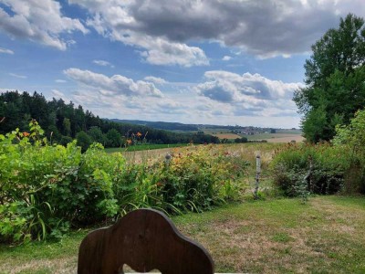 Einfamilienhaus in idyllischer Alleinlage mit fantastischem Fernblick