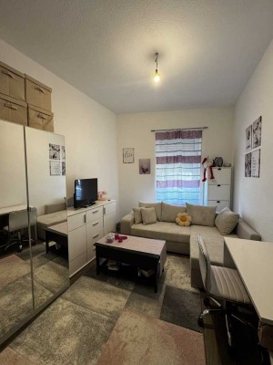 Geschmackvolle, sanierte 1-Zimmer-Wohnung in Frankfurt am Main