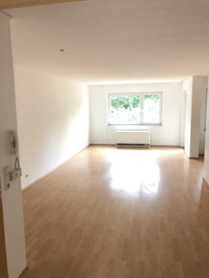 SLS Fraulautern Am Birkenwäldchen 4-5 Zimmer Wohnung mit Balkon