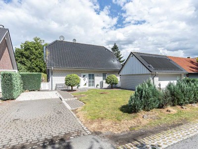 Einfamilienhaus mit unverbaubarem Blick ins Grüne und vielen Extras