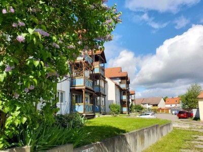 2 Monate kaltmietfrei: 1-Raum-Apartment mit Tageslichtbad und Einbauküche