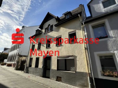 Mehrfamilienhaus in zentraler Lage von Andernach