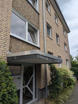 Geschmackvolle 3-Zimmer-Wohnung mit Balkon in Bergisch Gladbach