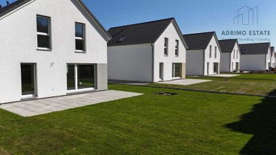 Freistehendes Neubau-Einfamilienhaus in KfW-40 Bauweise in Illertissen-Au!