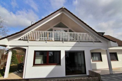 Charmantes Raumkonzept und pflegeleichtem Gartenparadies