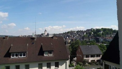 Schöne 4-Zimmer-Wohnung mit Terrasse und EBK zentral in Siegen