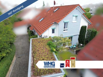 Ökologisch und modern: Doppelhaushälfte mit Carport