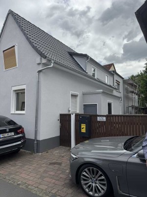 Neubau Erstbezug im alten Ortskern in Niederdorfelden
