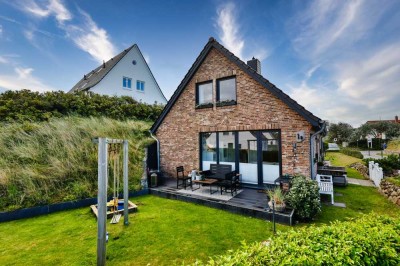 Modernes, kernsaniertes Einfamilienhaus im Herzen von Hörnum auf Sylt