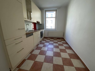 2-Zimmer-Altbau-Wohnung Elisabethvorstadt - zur Miete