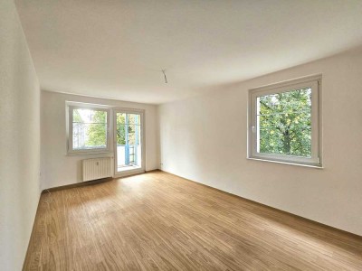 Wunderschöne Familienwohnung mit 2 Kinderzimmern, Balkon und Wannenbad + Balkon