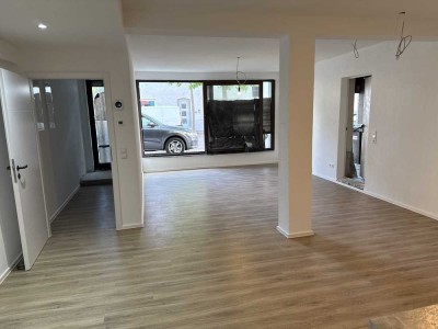 Erstbezug nach Sanierung: stilvolle 3-Zimmer-Wohnung mit EBK in Wendlingen