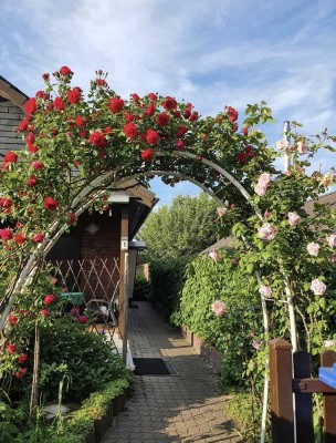 � Wohlfühlen in Mahlow – helle 2-Zimmer-Wohnung mit Terrasse & kleinem Garten!