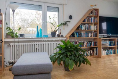Gepflegtes 2-Familienhaus mit Einliegerwohnung, Garten, Garagen etc.