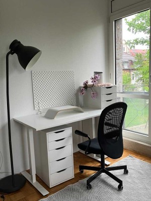 Modernisierte 2-Zimmer-Wohnung mit Einbauküche in Sindelfingen