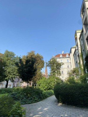 � Helle 3-Zimmer-Wohnung mit Loggia in Haidhausen - befristet für 2 Jahre
