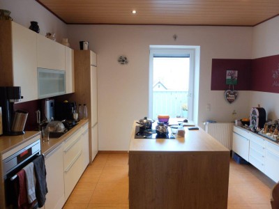 Dachgeschoss-Altbau mit Ausblick – vermietet & ab 2026 bezugsfrei!