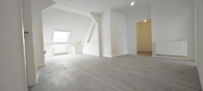 Modernisierte 2,5-Zimmer-Wohnung mit vielseitigem Nutzungskonzept.