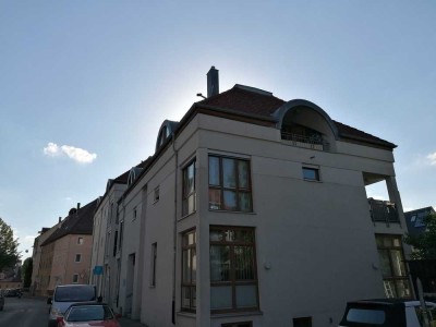 Zentrale 2-Zimmer-Wohnung mit Balkon in Rottenburg am Neckar