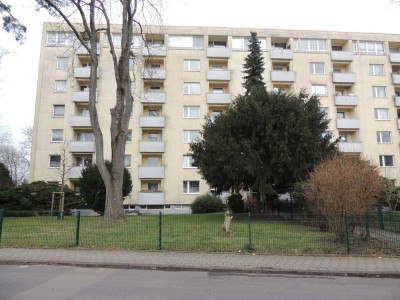 GEMÜTLICHE 3-ZIMMER-ETW,  MIT AUFZUG UND BALKON IM 5.OG.  IN BEVORZUGTER WOHNLAGE VON ERKRATH