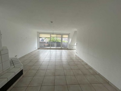 Exklusive 3-Zimmer-DG-Wohnung mit gehobener Innenausstattung mit Einbauküche in Hilden