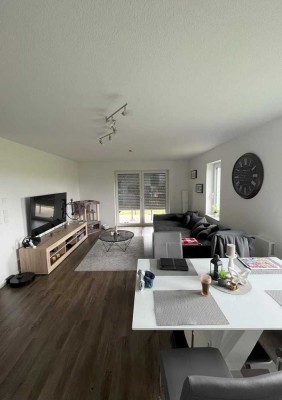 Helle 3-Zimmer-Wohnung mit Balkon in ruhiger Lage - Neubaugebiet in Großenmeer/Ovelgönne