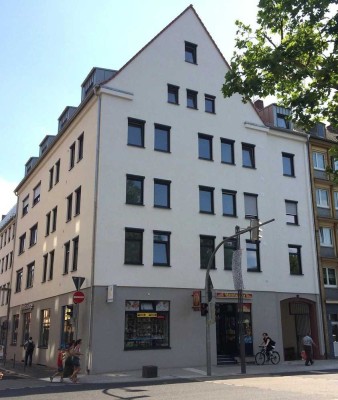 Moderne und zentrale 2-Zimmer-Wohnung mit EBK