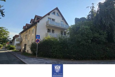 Radebeul! Gepflegte Wohlfühlwohnung mit Balkon in grüner Umgebung!