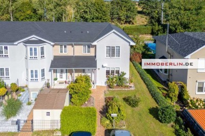 IMMOBERLIN.DE - Wunderbares Haus mit Sonnengarten in ländlicher Lage