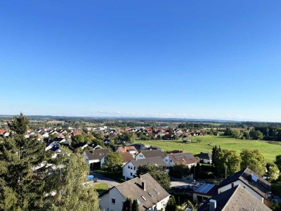 2 Zi. Whg. Wohnen mit atemberaubendem Ausblick Richtung Bodensee und Alpen in Aulendorf