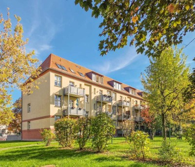 Charmante 3-Zimmer-Dachgeschosswohnung mit Abstellraum – gratis Küche und Hightech-Ausstattung!